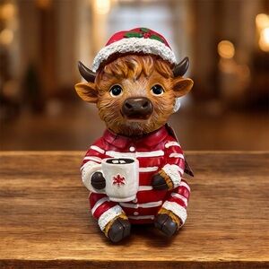 NWT North Pole South 90 Christmas Highland Cow with Pajamas And Cocoa 8.5”